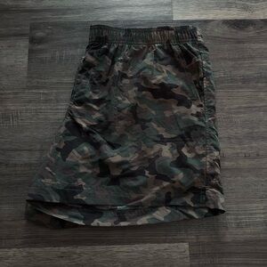 Columbia - Camo Shorts